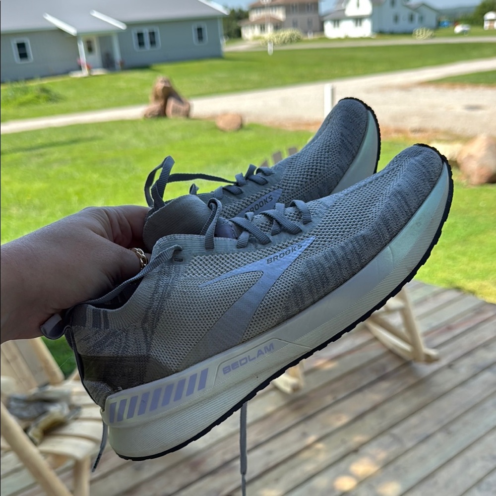Brooks womens Athletic Shoes in Gray and lilac